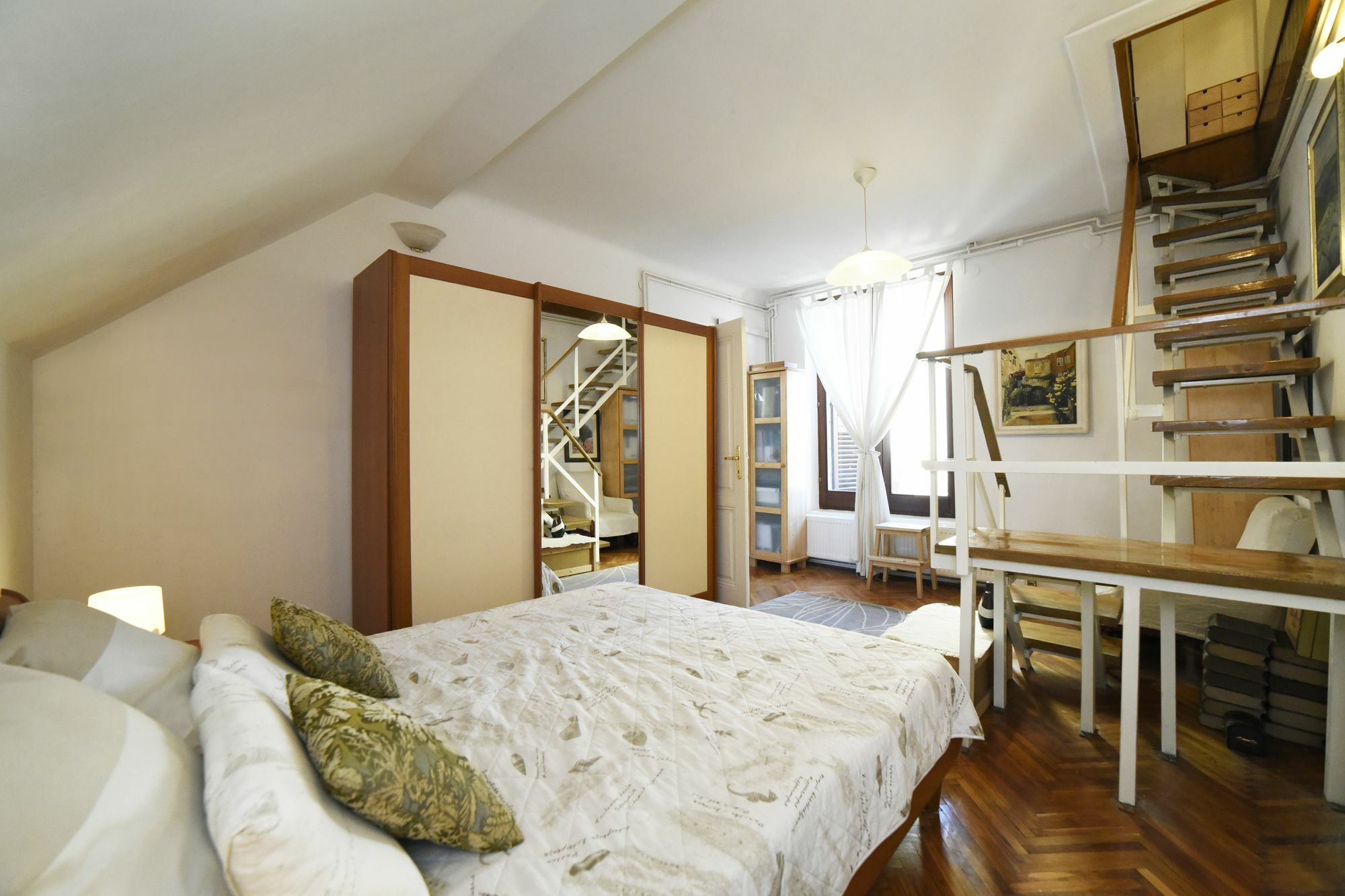 Main Square Central Apartment Zagreb Exteriör bild